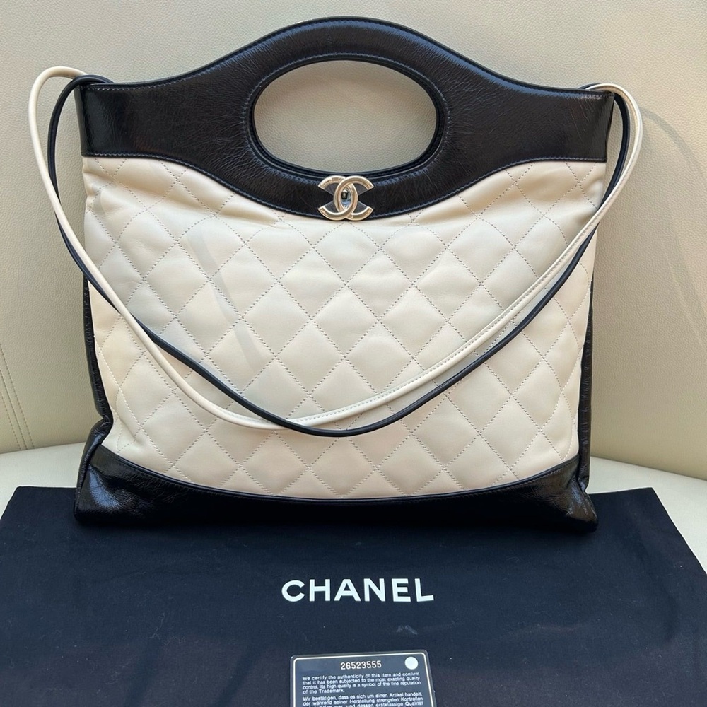 Chanel 31bag Black and Cream Quilted Women's Bag
